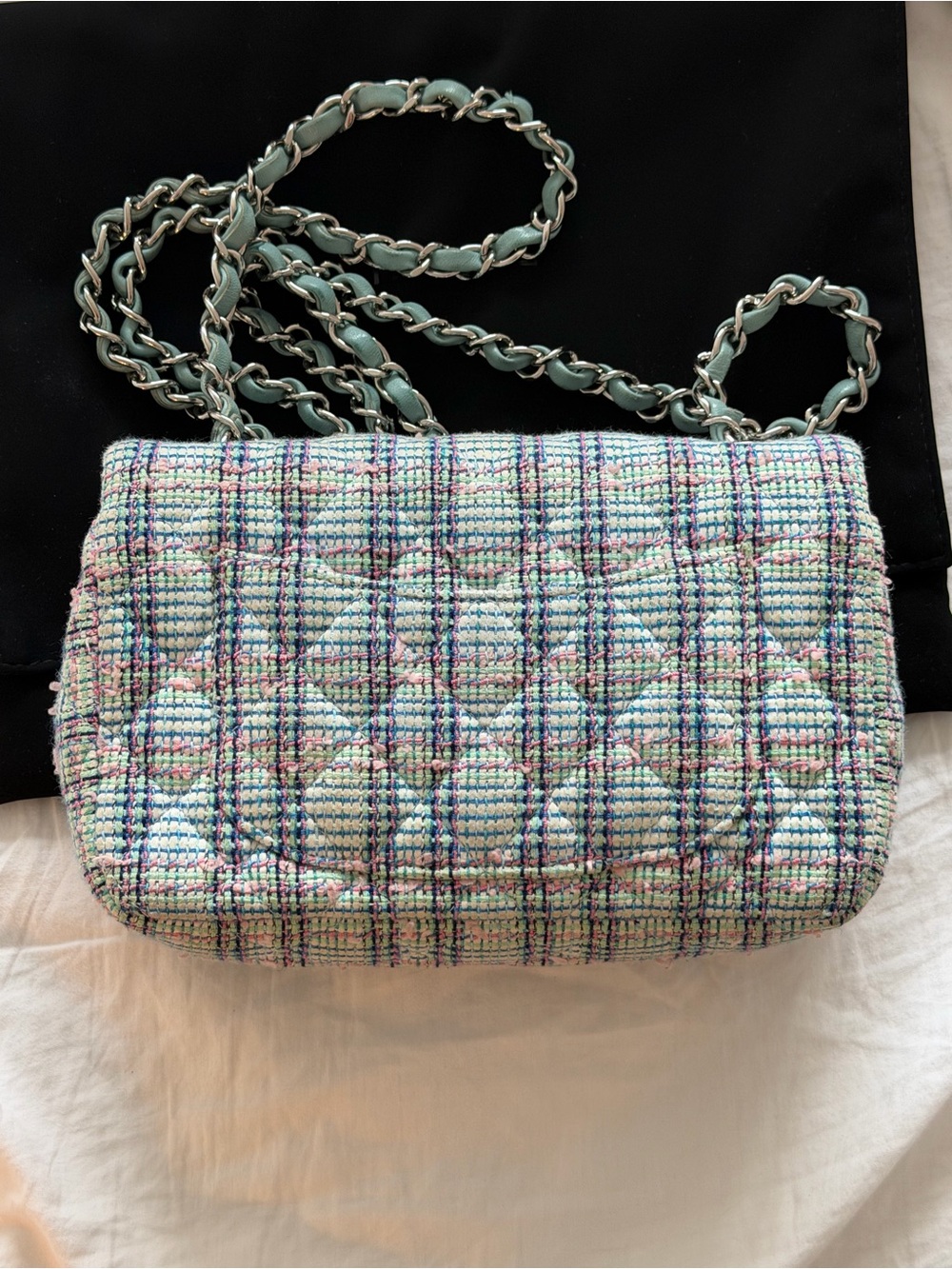 Chanel Tweed Mini Single Flap - SS 2020 Collection - Picture 12 of 12